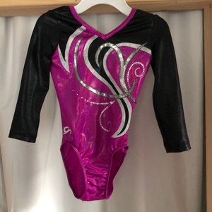 Gymnastics leotard